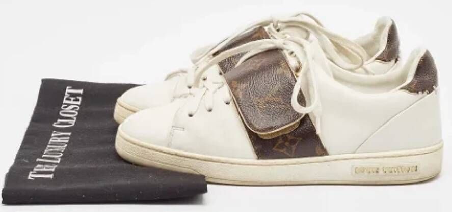 Louis Vuitton Vintage Pre-owned Canvas sneakers White Dames