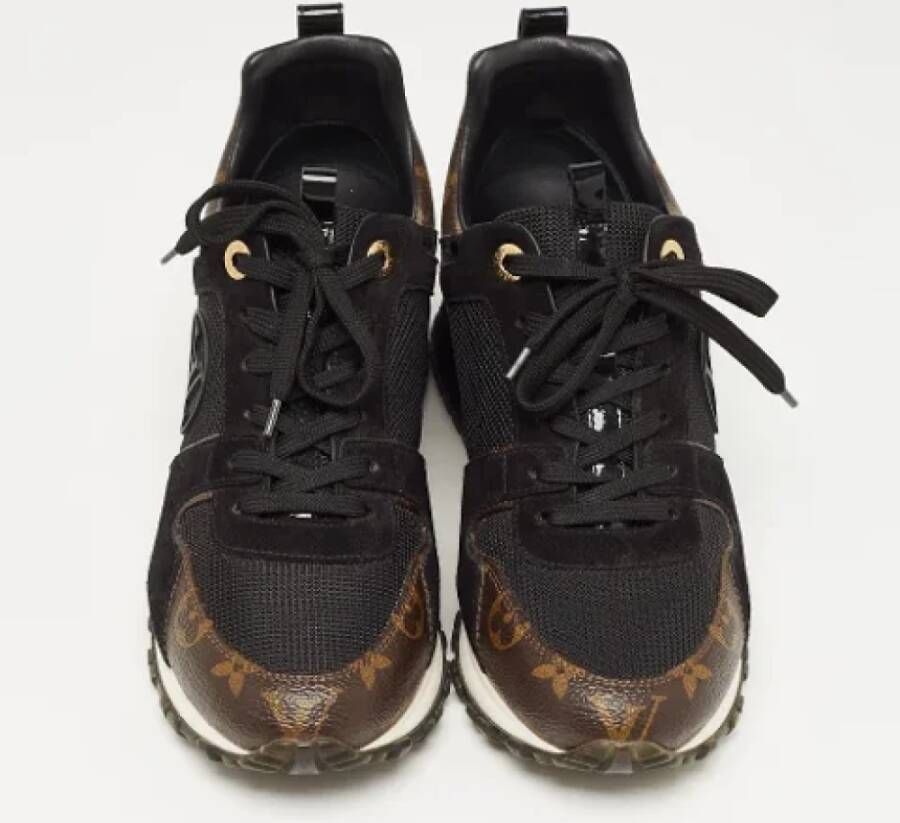 Louis Vuitton Vintage Pre-owned Coated canvas sneakers Black Dames
