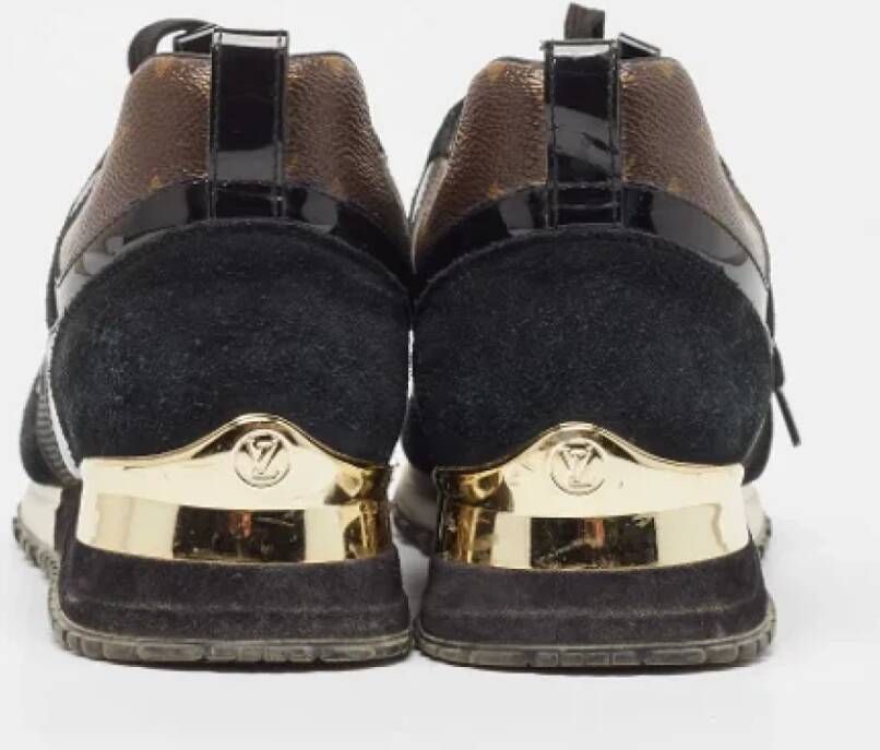 Louis Vuitton Vintage Pre-owned Coated canvas sneakers Black Dames