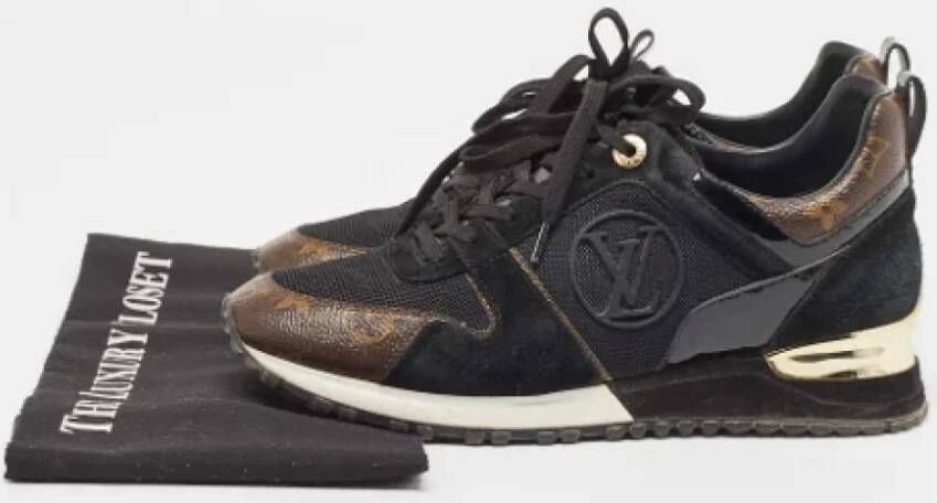 Louis Vuitton Vintage Pre-owned Coated canvas sneakers Black Dames