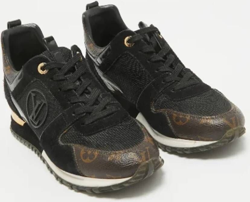 Louis Vuitton Vintage Pre-owned Coated canvas sneakers Black Dames