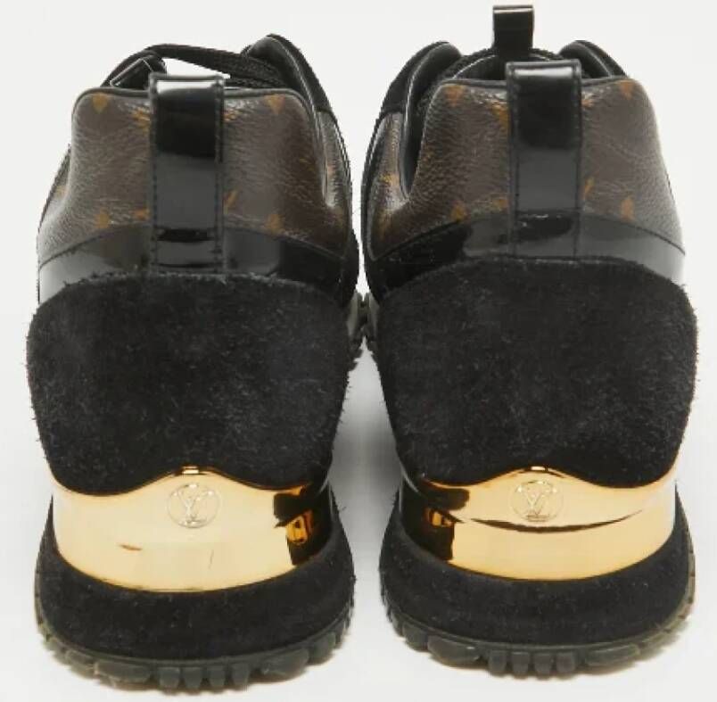 Louis Vuitton Vintage Pre-owned Coated canvas sneakers Black Dames