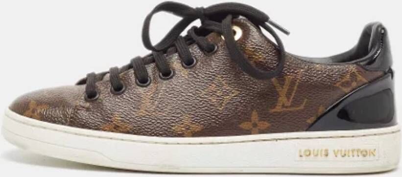 Louis Vuitton Vintage Pre-owned Coated canvas sneakers Brown Dames