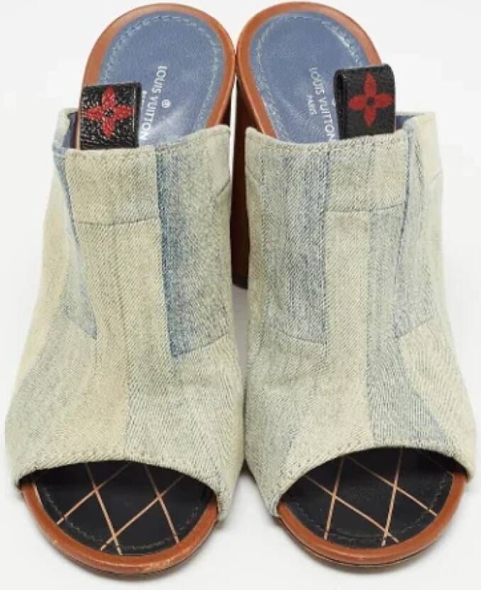 Louis Vuitton Vintage Pre-owned Denim sandals Gray Dames