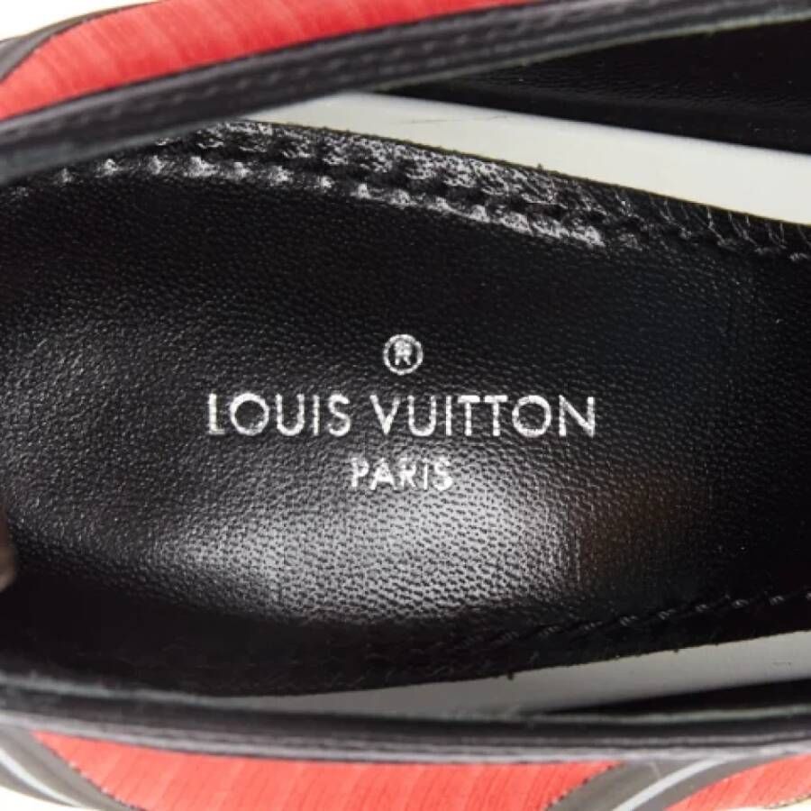 Louis Vuitton Vintage Pre-owned Fabric heels Red Dames