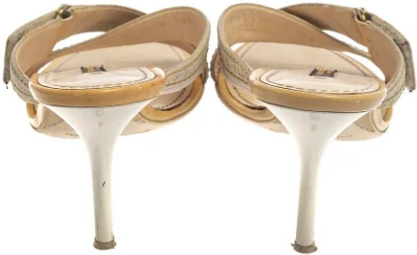 Louis Vuitton Vintage Pre-owned Fabric sandals Beige Dames