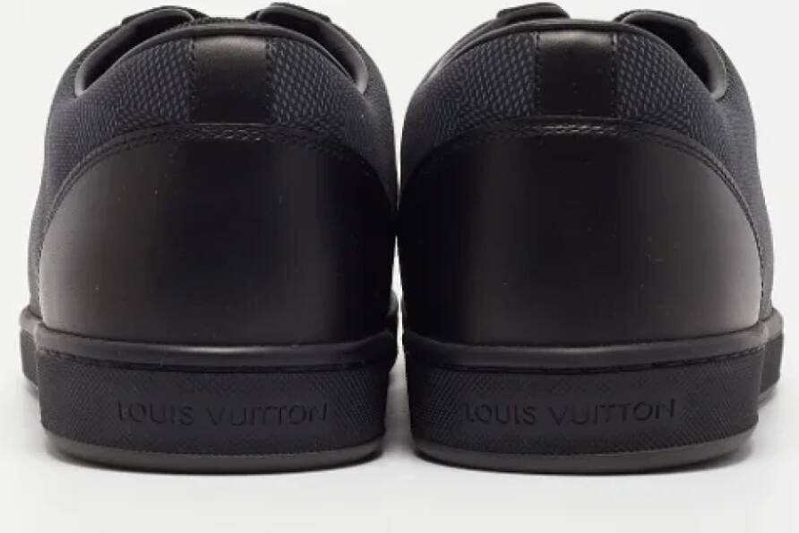 Louis Vuitton Vintage Pre-owned Fabric sneakers Black Heren