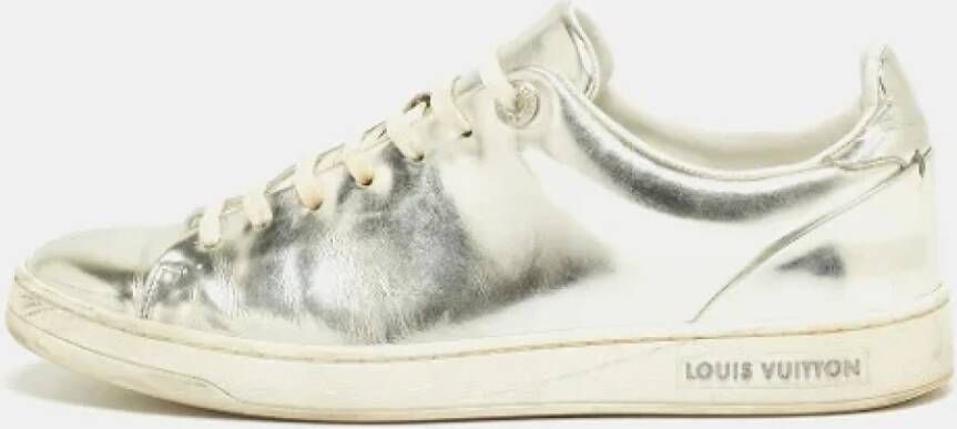 Louis Vuitton Vintage Pre-owned Fabric sneakers Gray Dames
