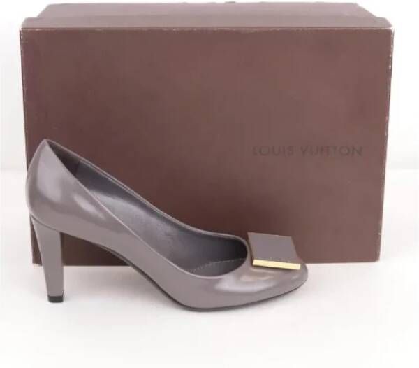 Louis Vuitton Vintage Pre-owned Leather heels Gray Dames