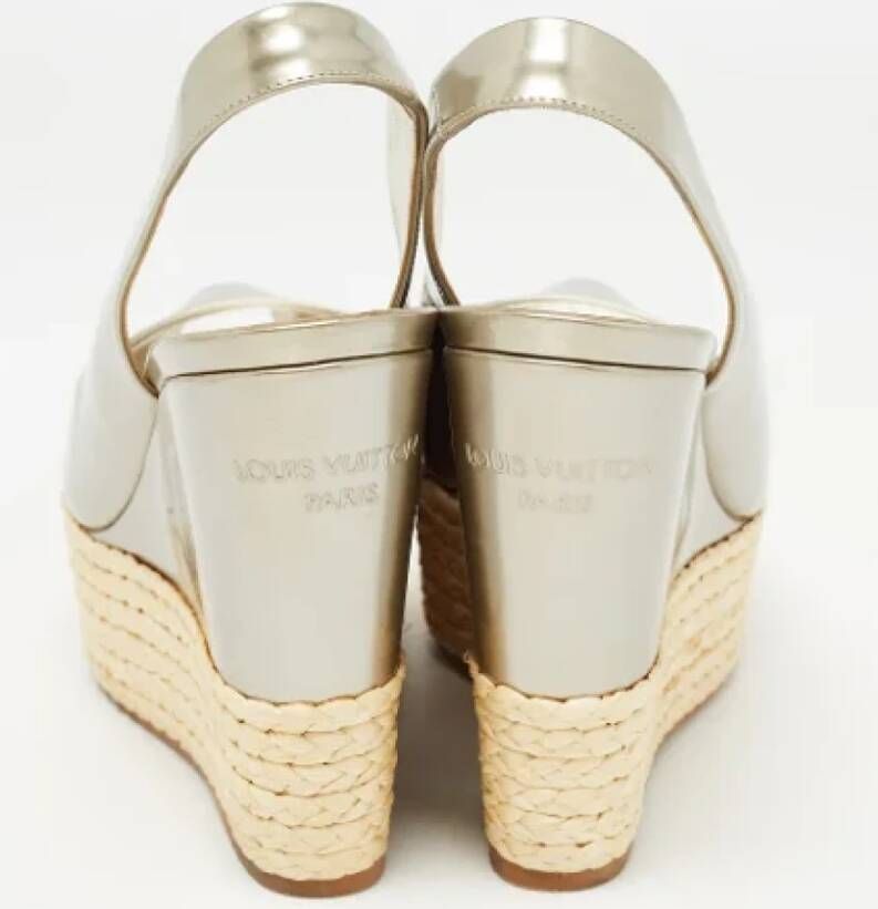 Louis Vuitton Vintage Pre-owned Leather sandals Gray Dames