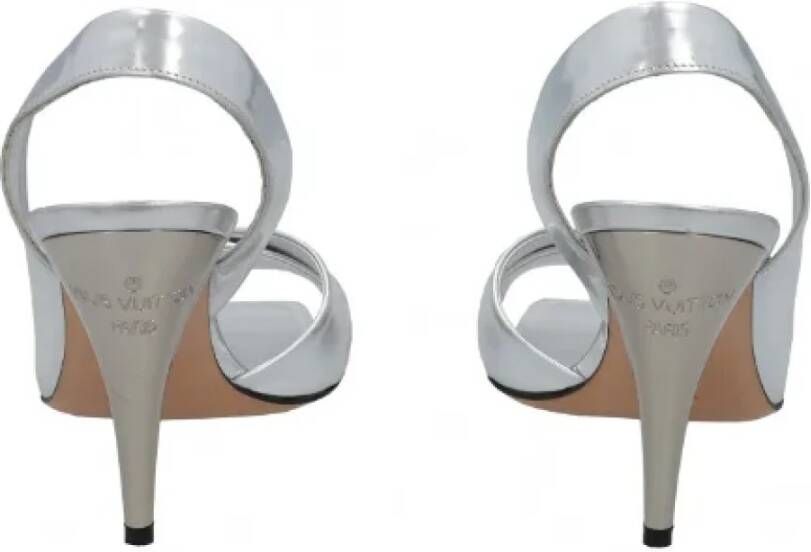 Louis Vuitton Vintage Pre-owned Leather sandals Gray Dames