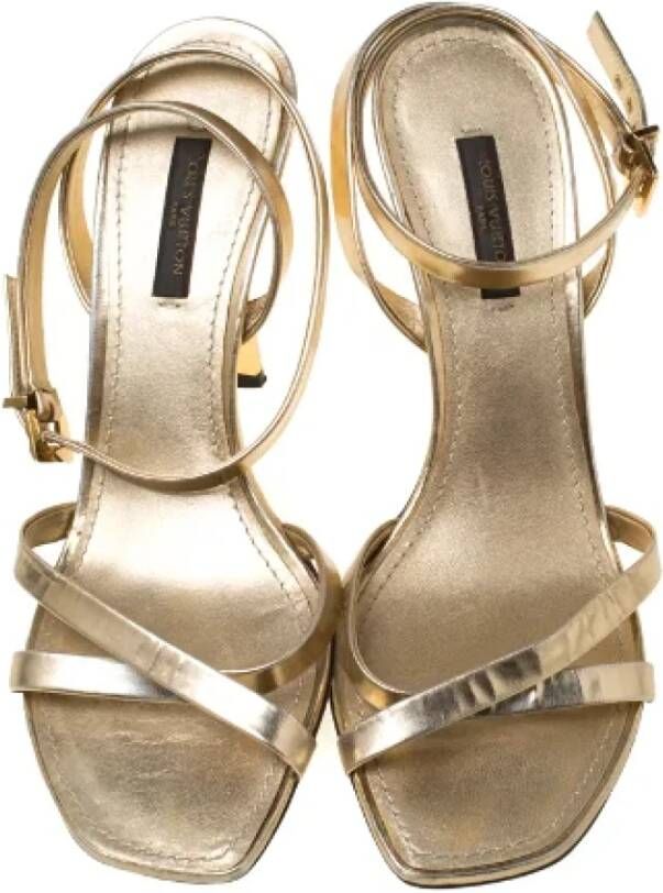 Louis Vuitton Vintage Pre-owned Leather sandals Yellow Dames