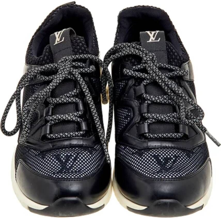 Louis Vuitton Vintage Pre-owned Leather sneakers Black Dames