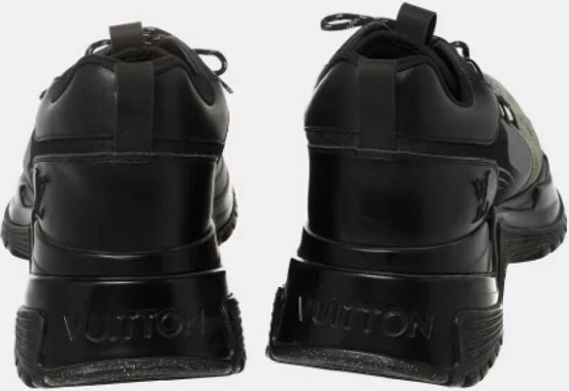 Louis Vuitton Vintage Pre-owned Leather sneakers Black Dames