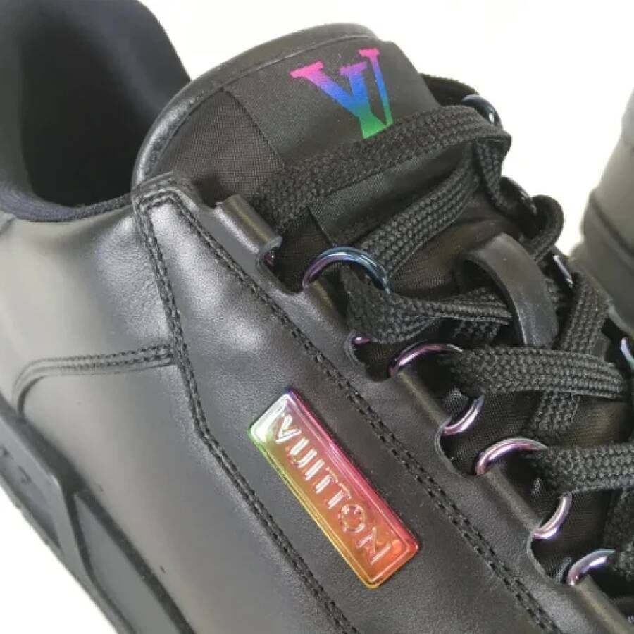 Louis Vuitton Vintage Pre-owned Leather sneakers Black Dames