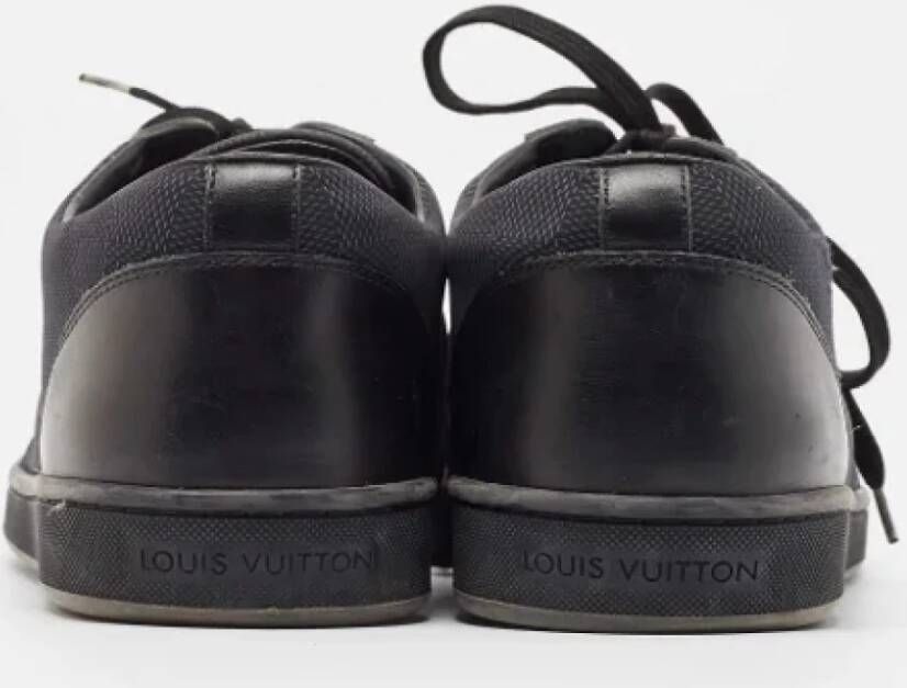 Louis Vuitton Vintage Pre-owned Leather sneakers Black Heren