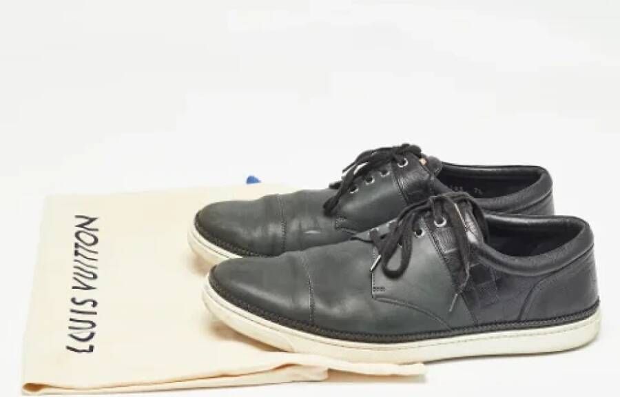 Louis Vuitton Vintage Pre-owned Leather sneakers Black Heren