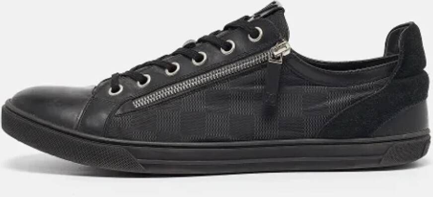 Louis Vuitton Vintage Pre-owned Leather sneakers Black Heren