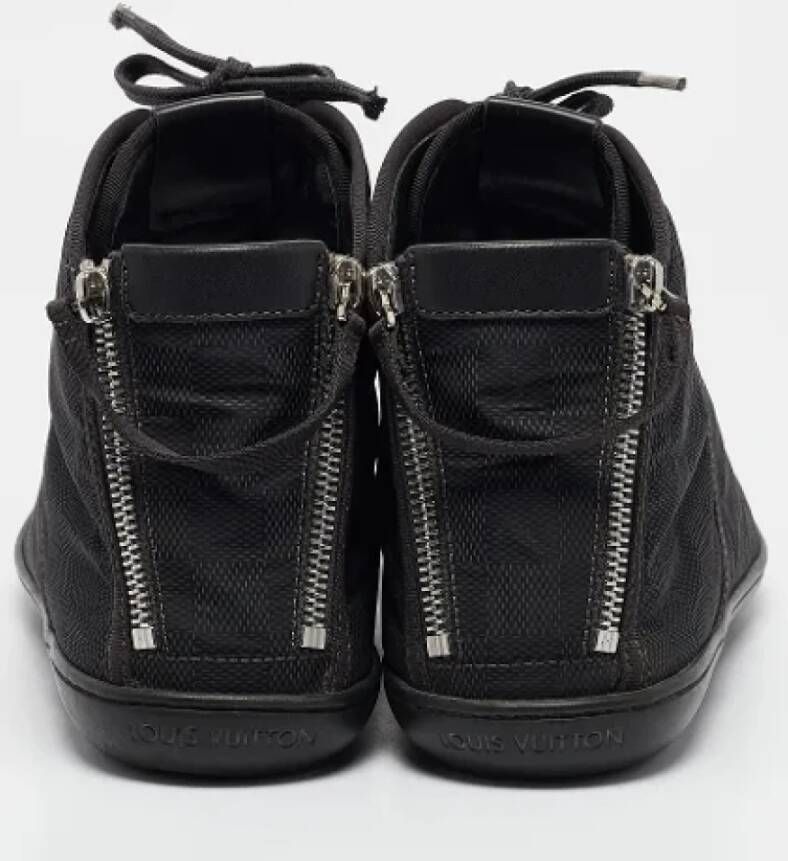 Louis Vuitton Vintage Pre-owned Leather sneakers Black Heren