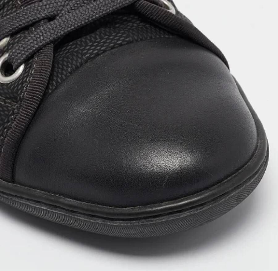 Louis Vuitton Vintage Pre-owned Leather sneakers Black Heren