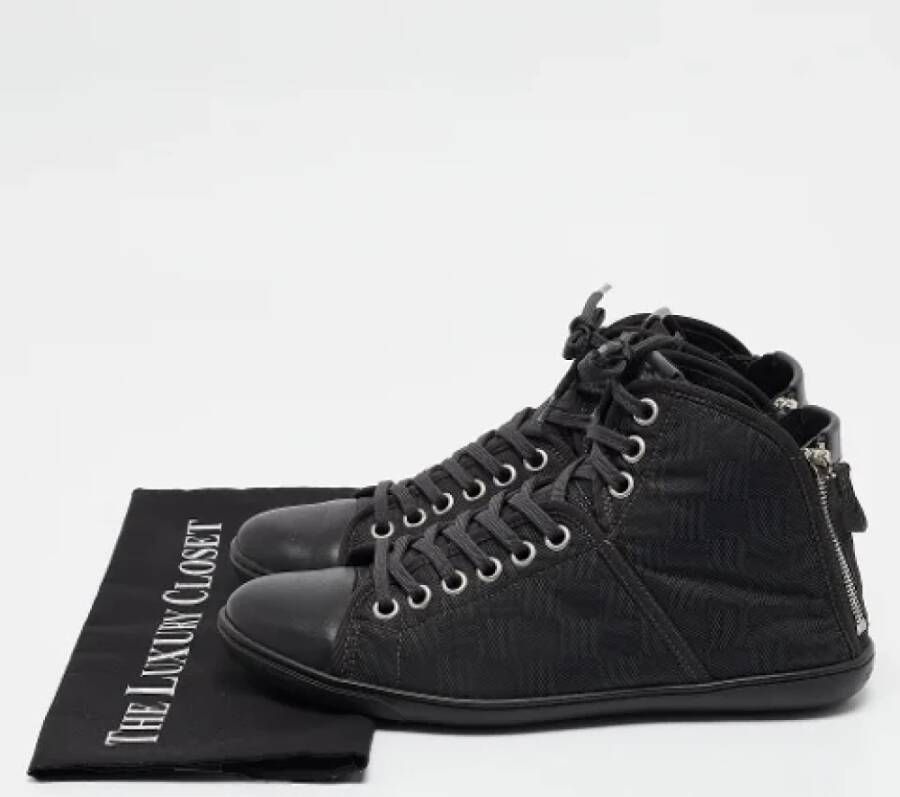 Louis Vuitton Vintage Pre-owned Leather sneakers Black Heren