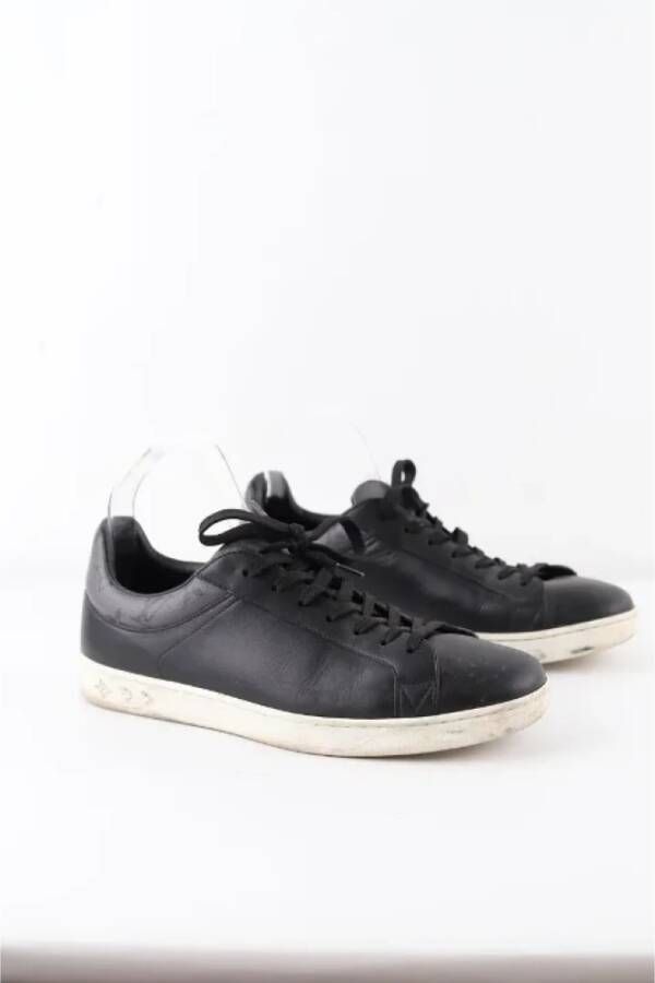 Louis Vuitton Vintage Pre-owned Leather sneakers Black Heren