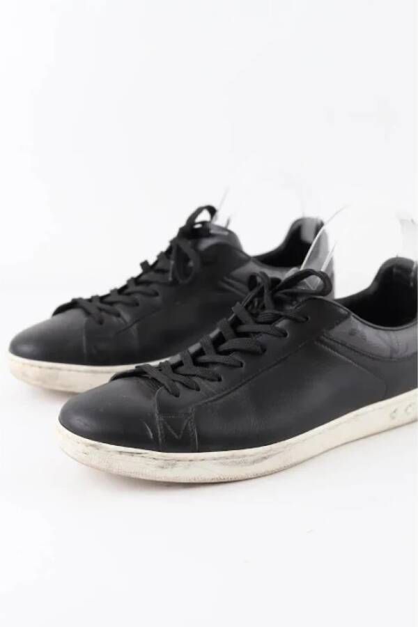 Louis Vuitton Vintage Pre-owned Leather sneakers Black Heren
