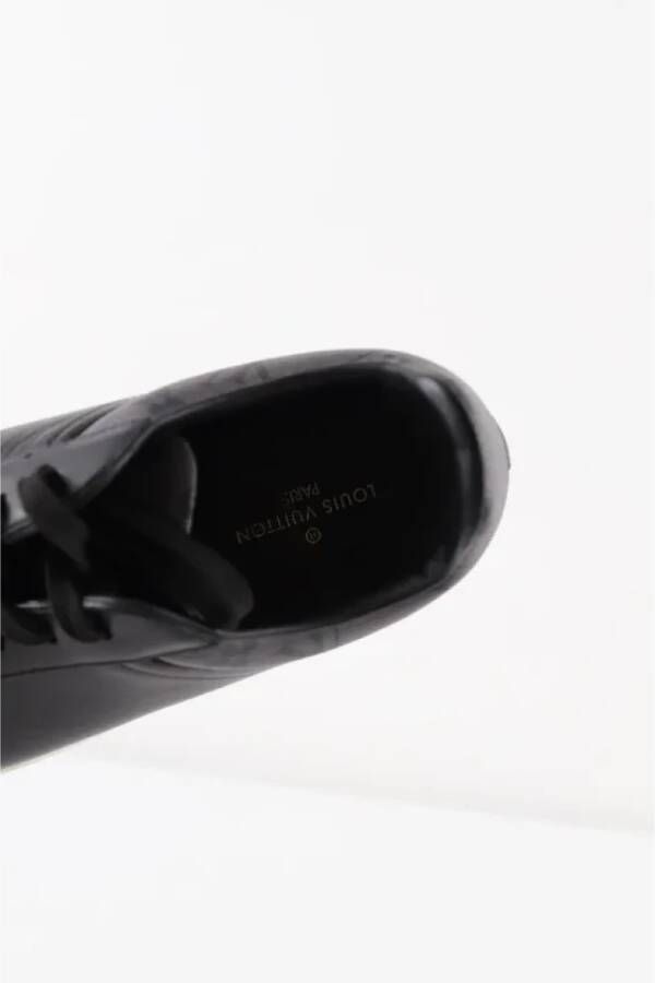 Louis Vuitton Vintage Pre-owned Leather sneakers Black Heren