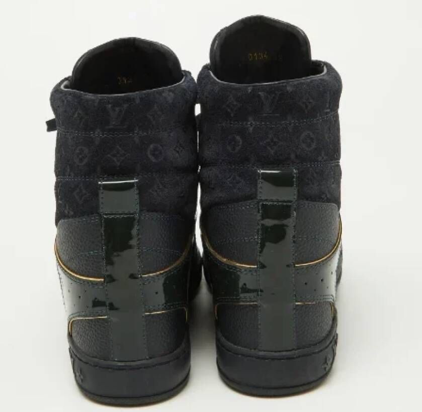 Louis Vuitton Vintage Pre-owned Leather sneakers Blue Dames