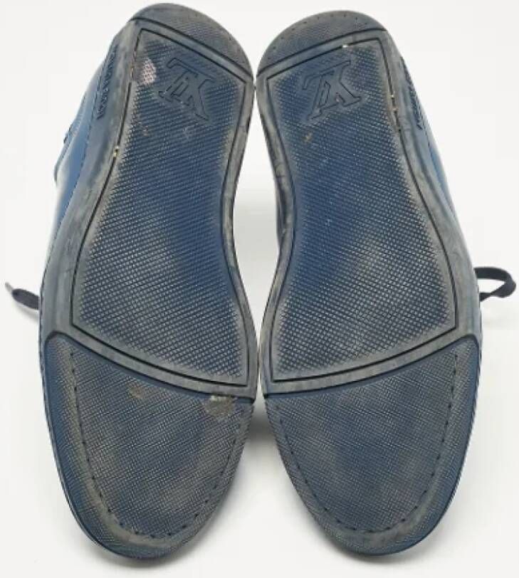 Louis Vuitton Vintage Pre-owned Leather sneakers Blue Heren