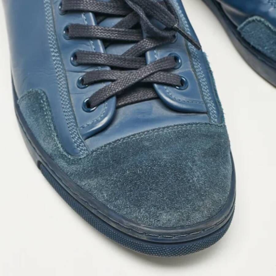 Louis Vuitton Vintage Pre-owned Leather sneakers Blue Heren