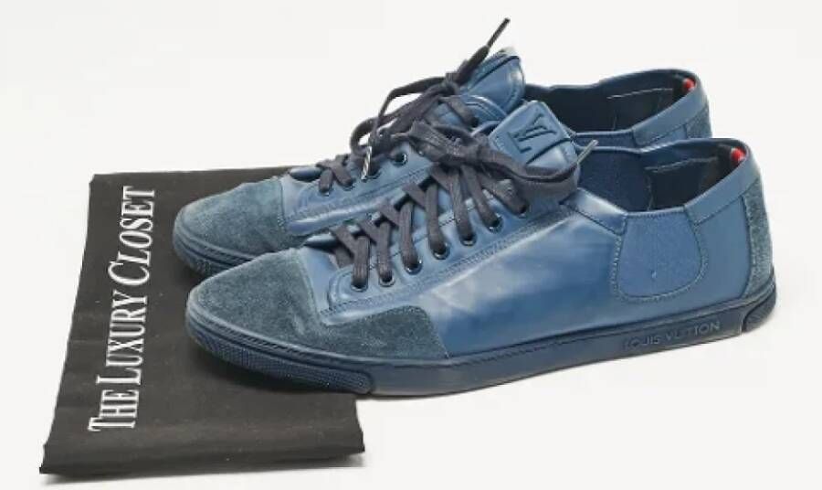 Louis Vuitton Vintage Pre-owned Leather sneakers Blue Heren