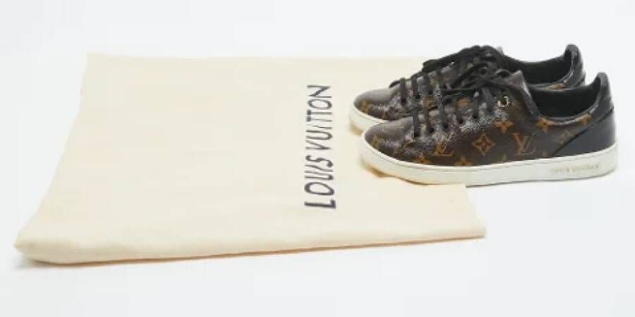 Louis Vuitton Vintage Pre-owned Leather sneakers Brown Dames
