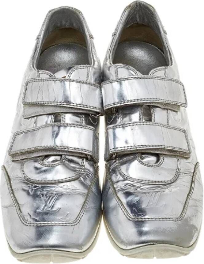 Louis Vuitton Vintage Pre-owned Leather sneakers Gray Dames