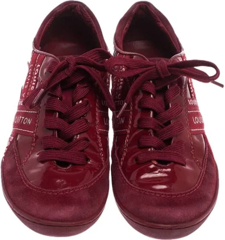 Louis Vuitton Vintage Pre-owned Leather sneakers Red Dames