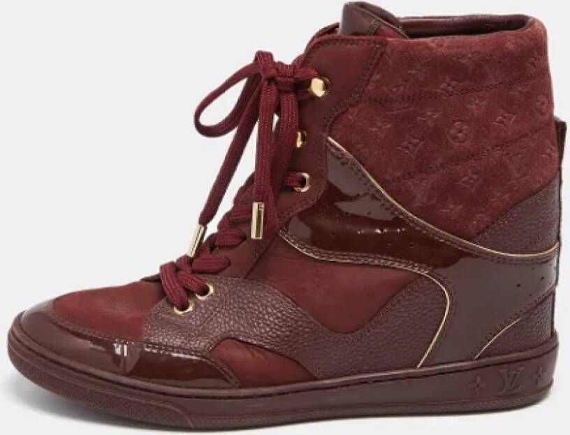 Louis Vuitton Vintage Pre-owned Leather sneakers Red Dames