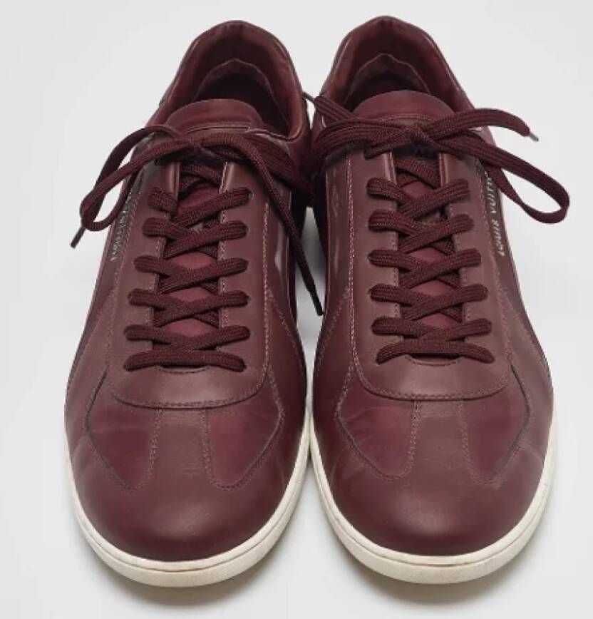Louis Vuitton Vintage Pre-owned Leather sneakers Red Heren