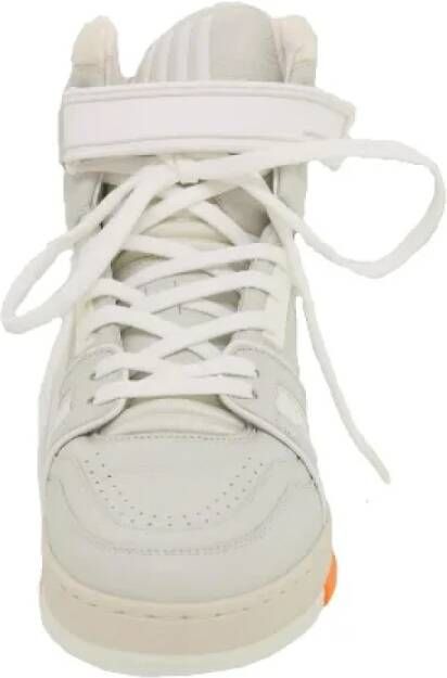 Louis Vuitton Vintage Pre-owned Leather sneakers White Dames