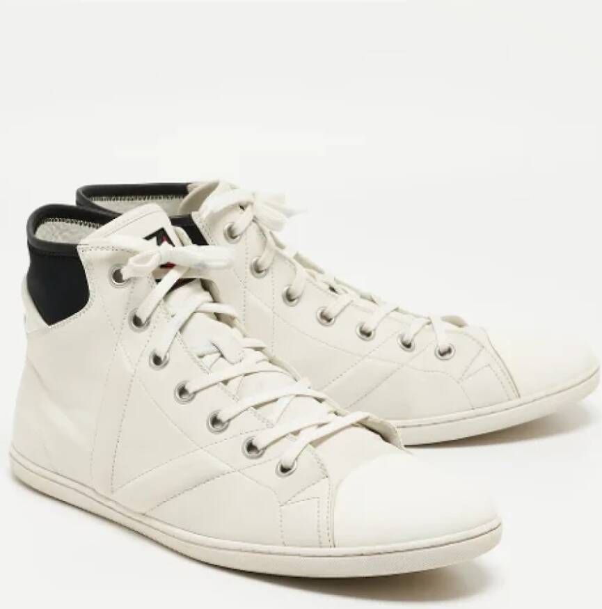 Louis Vuitton Vintage Pre-owned Leather sneakers White Heren