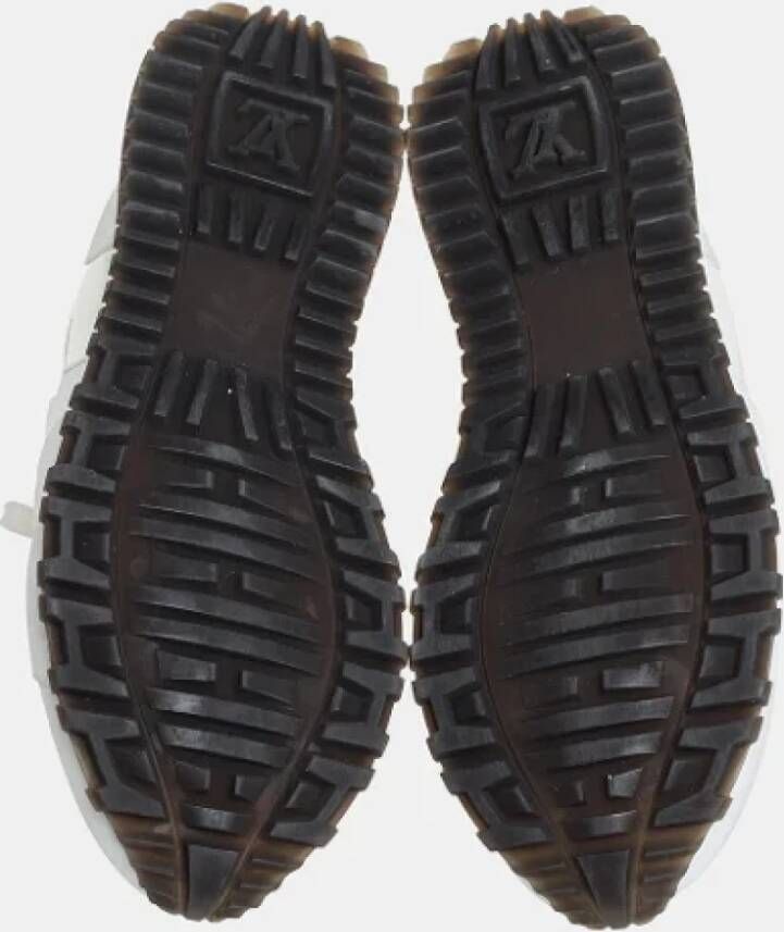 Louis Vuitton Vintage Pre-owned Mesh sneakers White Dames
