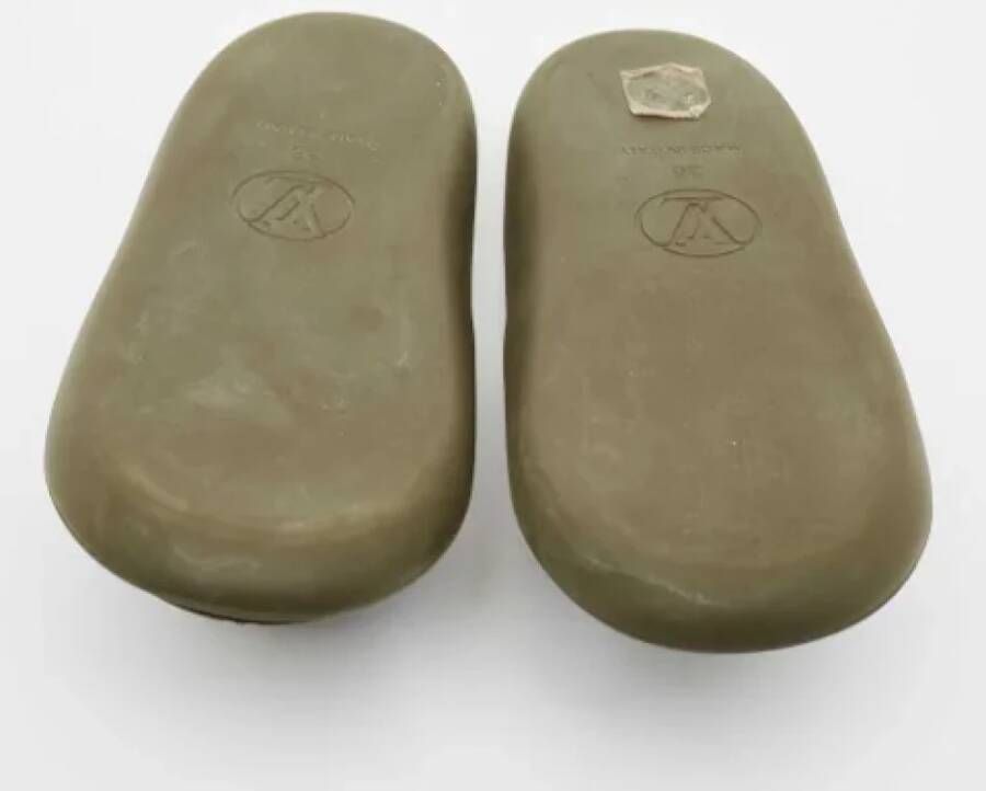 Louis Vuitton Vintage Pre-owned Rubber sandals Green Dames