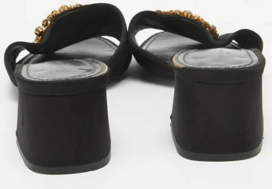 Louis Vuitton Vintage Pre-owned Satin sandals Black Dames