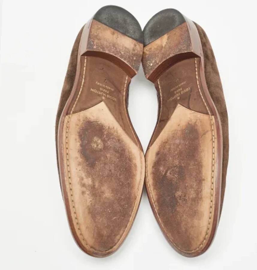 Louis Vuitton Vintage Pre-owned Suede flats Brown Heren
