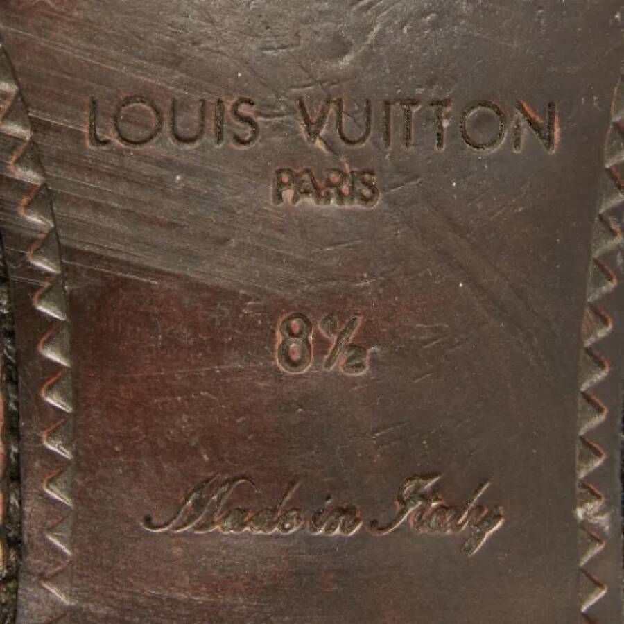 Louis Vuitton Vintage Pre-owned Suede flats Brown Heren