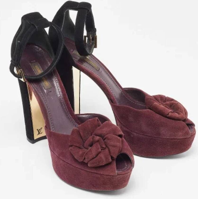 Louis Vuitton Vintage Pre-owned Suede sandals Black Dames