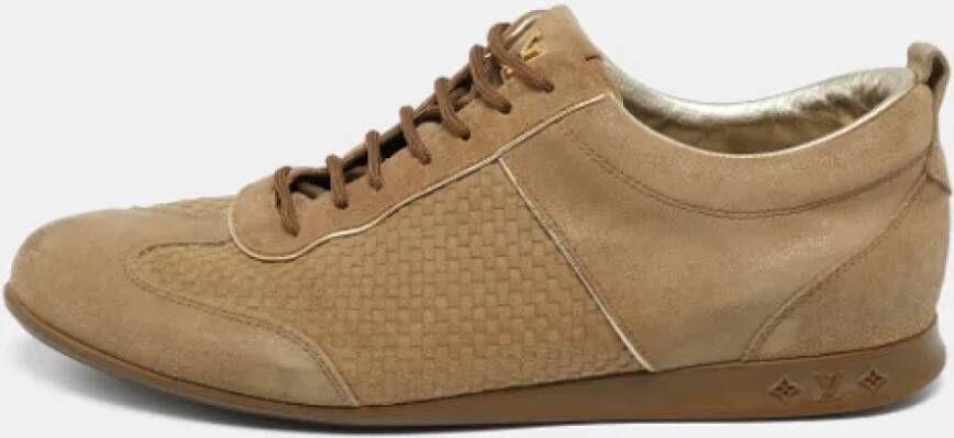 Louis Vuitton Vintage Pre-owned Suede sneakers Beige Dames