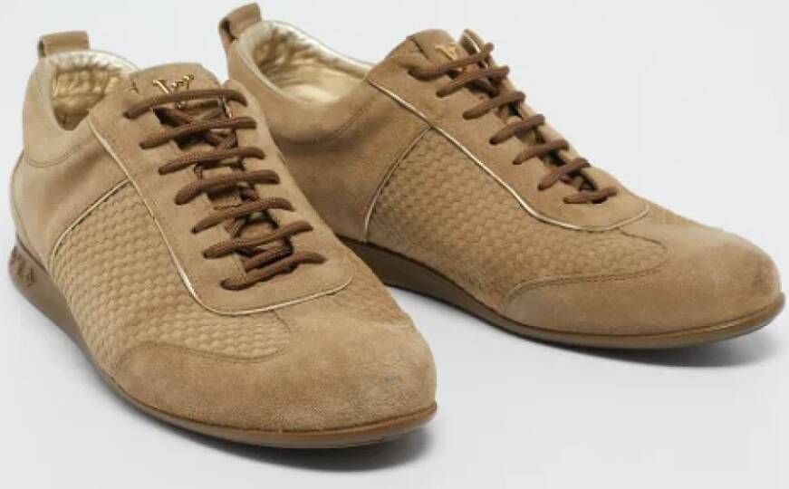 Louis Vuitton Vintage Pre-owned Suede sneakers Beige Dames