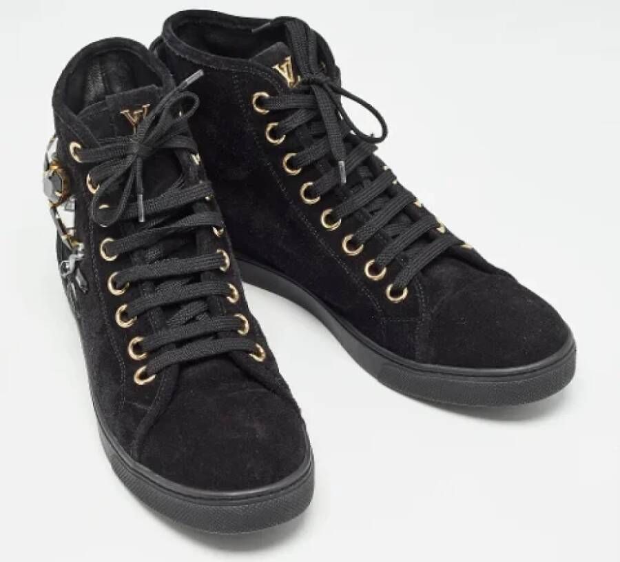 Louis Vuitton Vintage Pre-owned Suede sneakers Black Dames