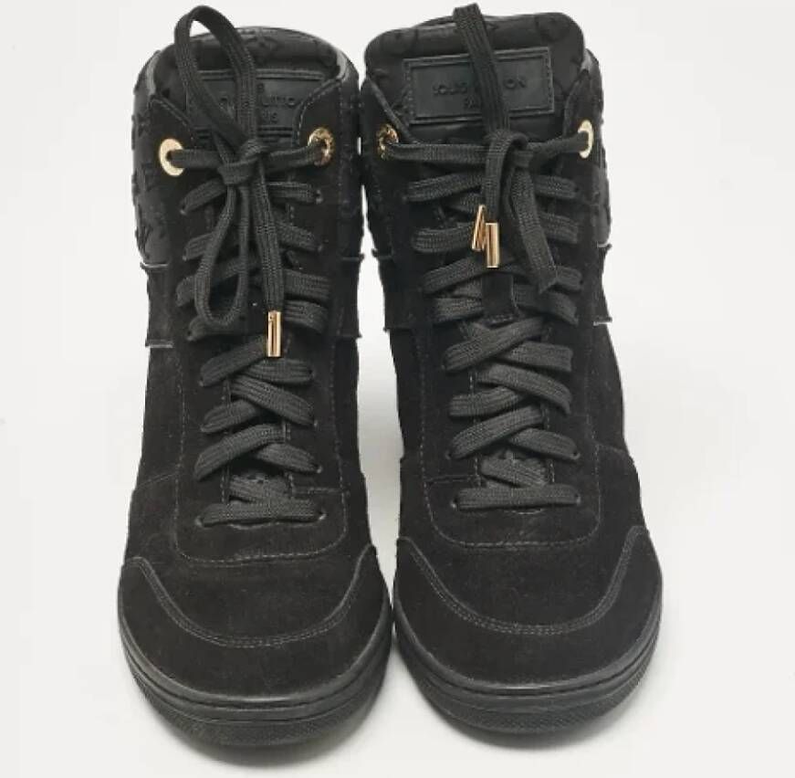 Louis Vuitton Vintage Pre-owned Suede sneakers Black Dames