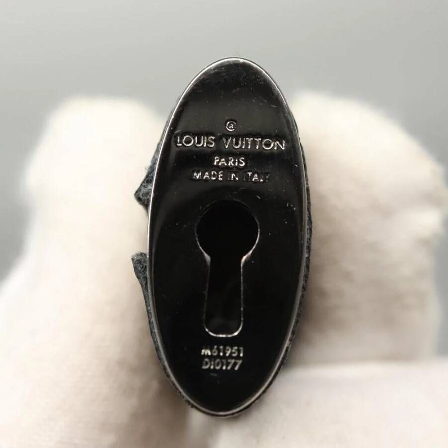 Louis Vuitton Vintage Tweedehands hangslot sleutelhanger met sleutel